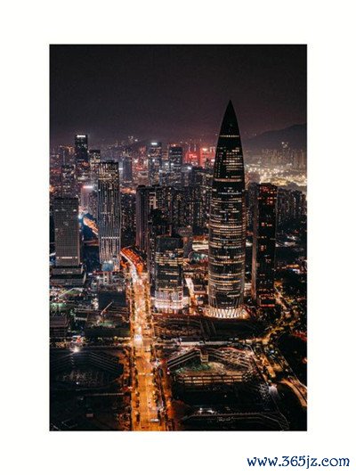 打造专业团队，引领时尚潮流